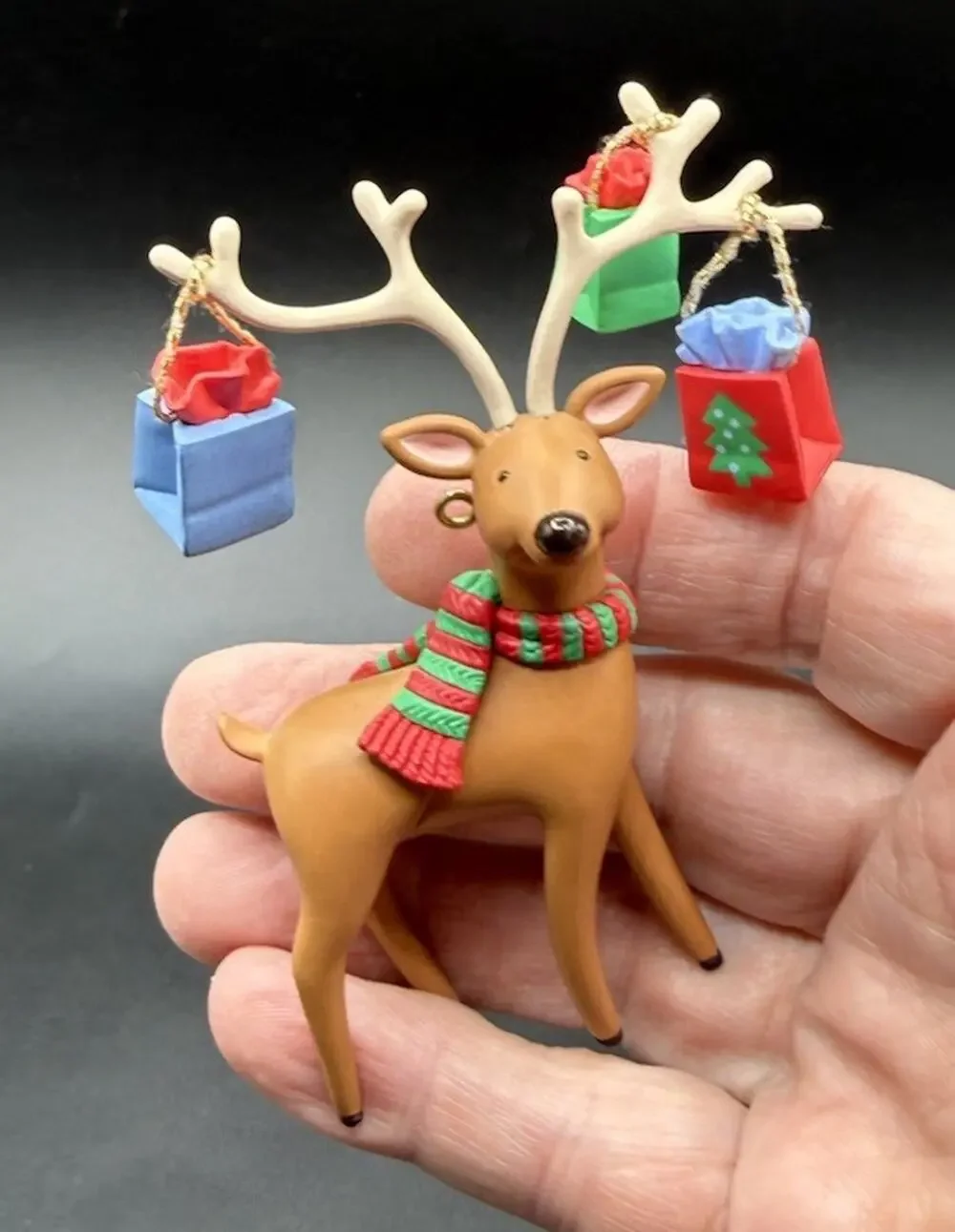 Hallmark Santa's Little Shopper Reindeer Christmas Ornament 2005 No Box -LO17